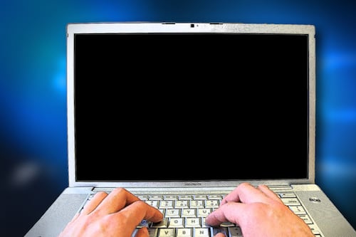 Local10.com: Cómo inscribirse; Características para los titulares de cuentas