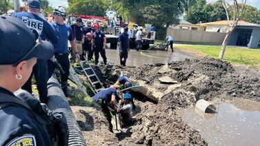 Fort Lauderdale firefighters rescue worker trapped in excavation hole