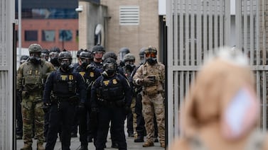 US appeals court says Trump can take command of Oregon troops though deployment blocked for now