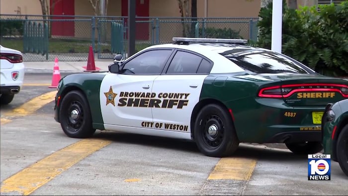 Attempted kidnapping of child reported in Weston