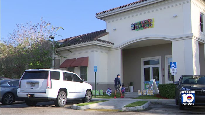 Mom to Mom: The Learning Experience provides unique preschool curriculum that includes sign language