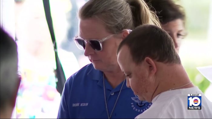 Broward memorials honor 17 killed 8 years ago at Marjory Stoneman Douglas High School