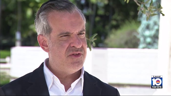 Miami Beach mayor leads group aimed at curbing anti-Semitism