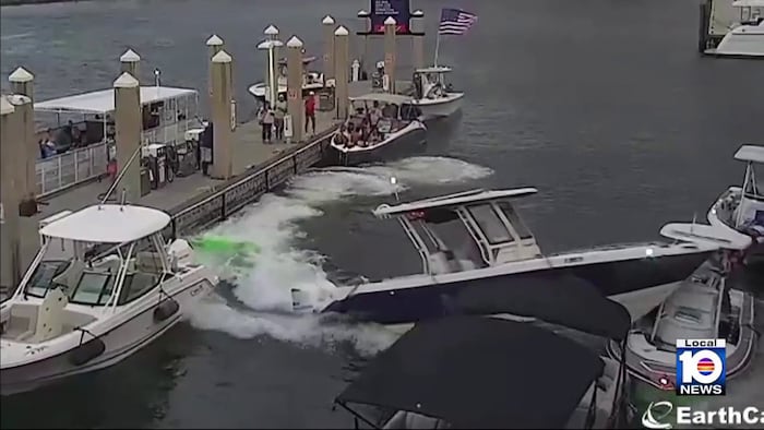 Video shows twin-engine boat crashing in Fort Lauderdale