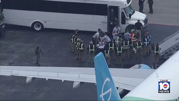 Plane AC malfunction at Opa-locka airport sickens 4