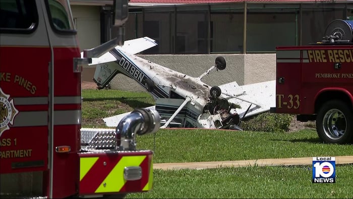 Small plane crashes on psychiatric hospital campus near North Perry Airport; 2 hospitalized
