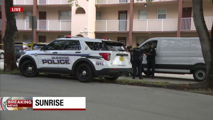 1 detained after fatal shooting at Sunrise apartment complex, cops say