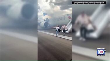 Blown tire sparks fire, panic on American Airlines flight bound for MIA
