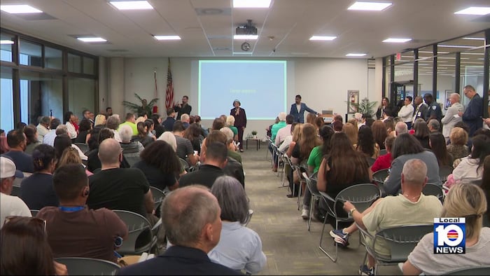 Residents have questions for Miami-Dade mayor regarding proposed county budget – WPLG Local 10