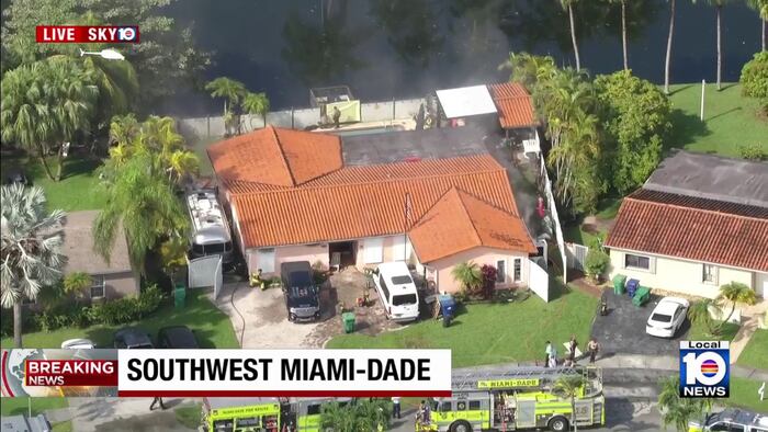 2 people found inside home that erupted in flames in southwest Miami-Dade, authorities say – WPLG Local 10