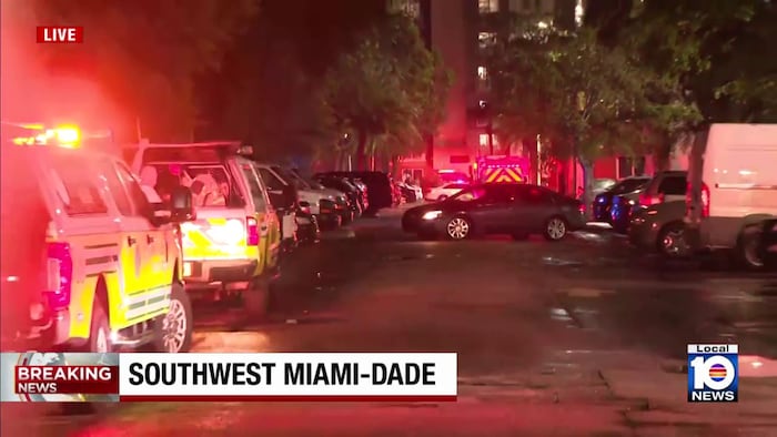 Fire erupts inside southwest Miami-Dade apartment building