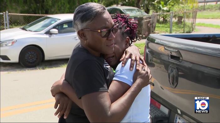 Family distraught after Miami Gardens woman mauled to death by dogs – WPLG Local 10