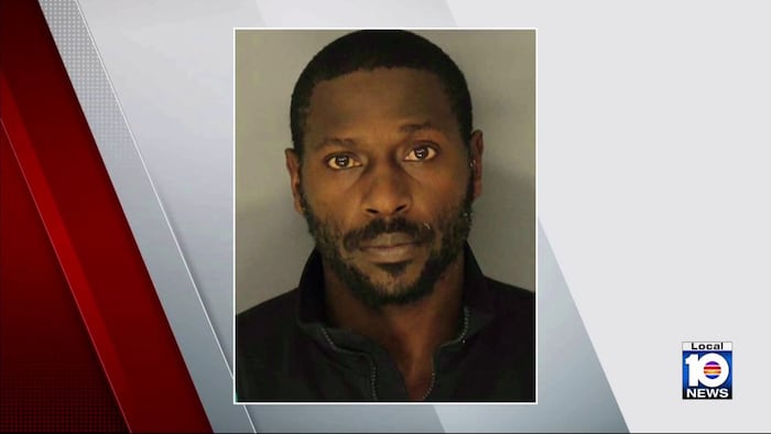 Ex-NFL star Antonio Brown extradited to US, will stand trial for Miami shooting