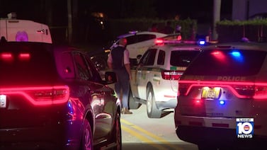 Shooting near Golden Glades Interchange in Miami-Dade leaves 2 hospitalized
