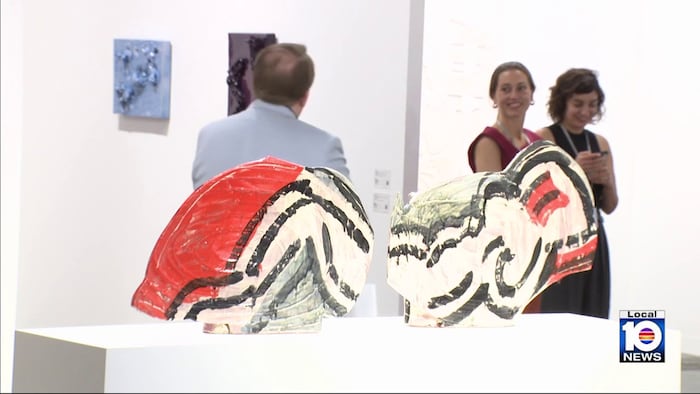 Art Basel Miami Beach surprises with robots and other pieces — but not with traffic